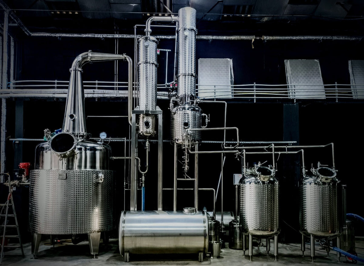 Alambic en inox de la distillerie Bows